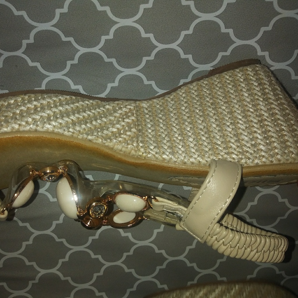 Wedges - Picture 2 of 3